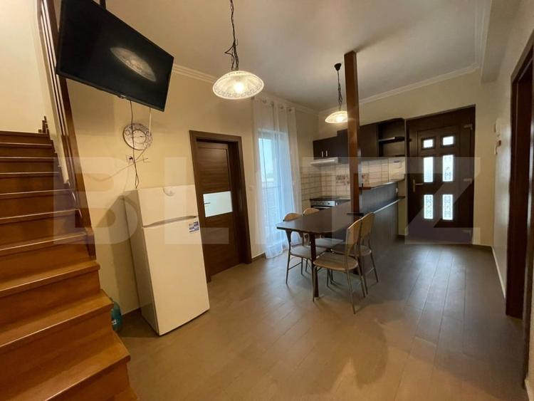 Apartament 3 camere, 65 mp, scară interioară și curte - Ciuperca 1 Mai - 12