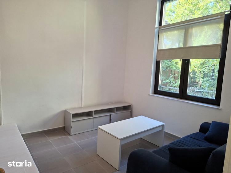 Casă cu 1 camere cu Teren 30 Mp în Eminescu