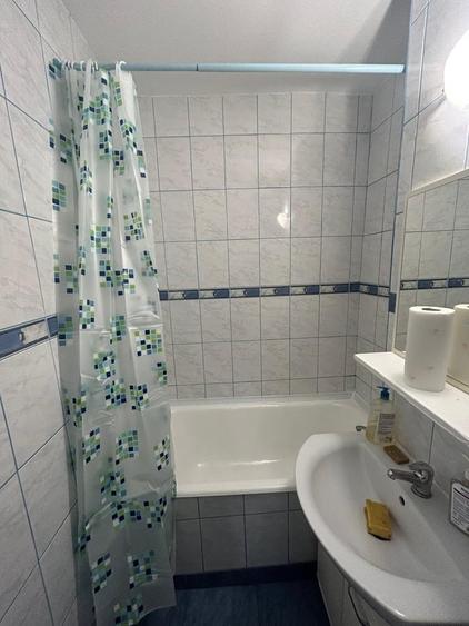 Garsonieră decomandată în Tei