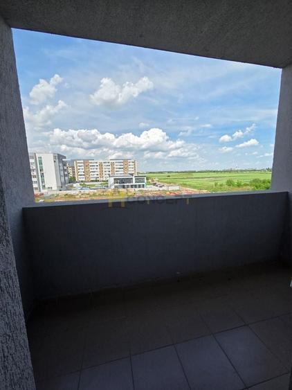 Apartament cu 2 camere decomandat, mobilat în Sud