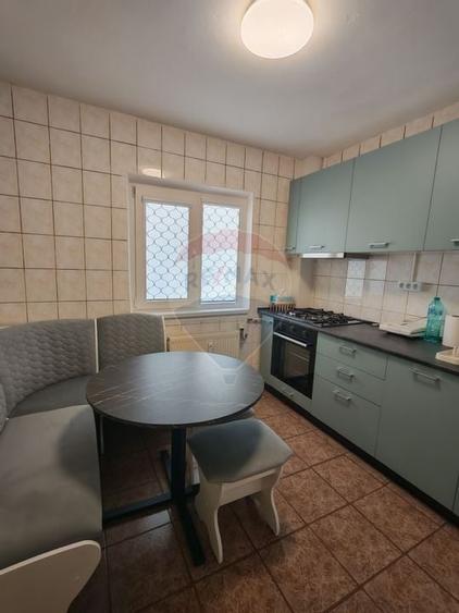 Apartament cu 2 camere decomandat, mobilat în Gării