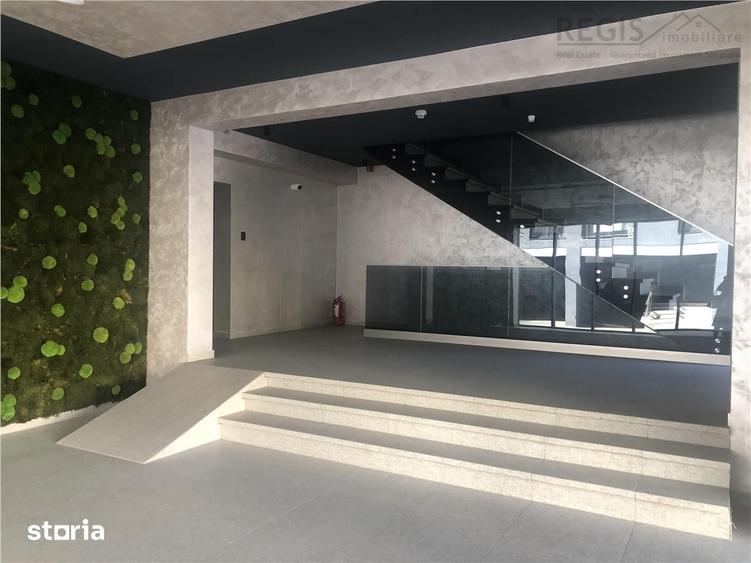 Apartament cu 2 camere decomandat, mobilat în Central
