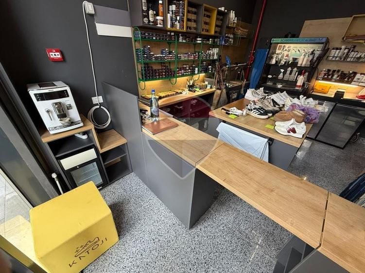 Spațiu comercial, de 24 mp, în Noua