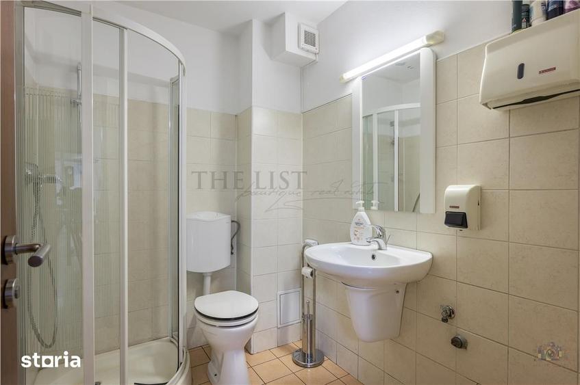 Apartament cu 4 camere decomandat, mobilat în Arcul de Triumf