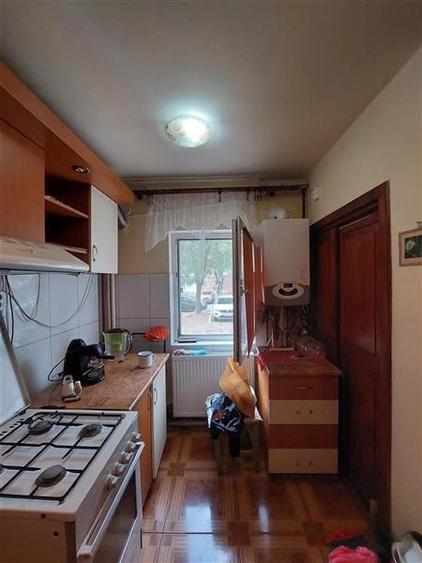 Apartament cu 3 camere decomandat în Micălaca