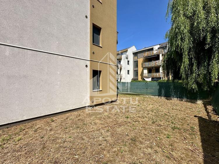 Apartament cu 2 camere semidecomandat, mobilat în Dumbrăvița
