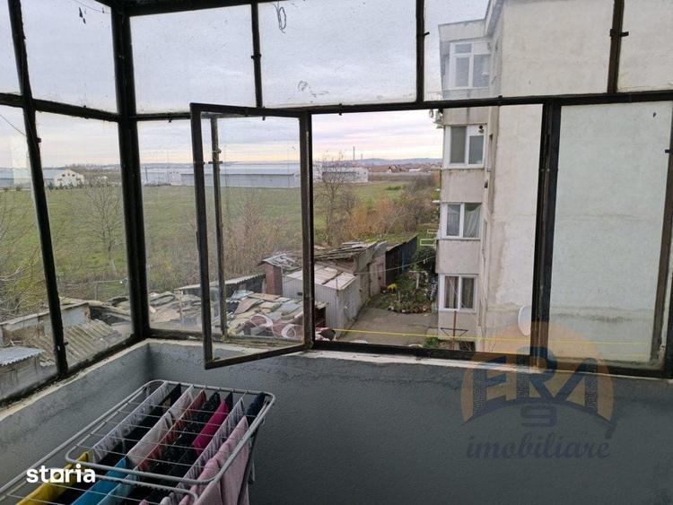 Apartament cu 2 camere decomandat în Sânmartin