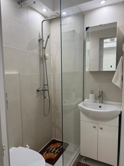 Garsonieră semidecomandată în Central