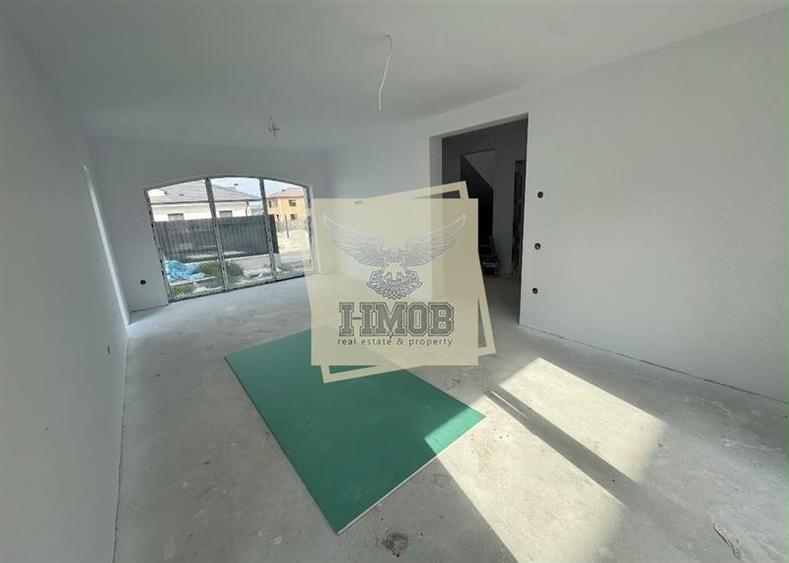 Casă individuală cu 4 camere cu Teren 263 Mp în Aeroport