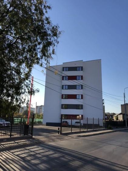 Apartament cu 2 camere decomandat în Vest