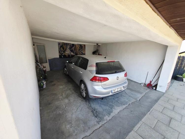 Casă cu 3 camere cu Teren 2836 Mp în Zănești