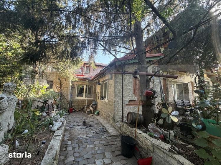 Casă cu 7 camere cu Teren 777 Mp în Brazda lui Novac