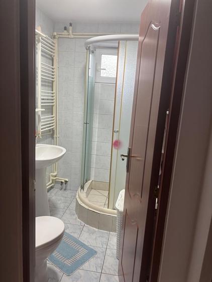 Apartament cu 2 camere decomandat în Tineretului