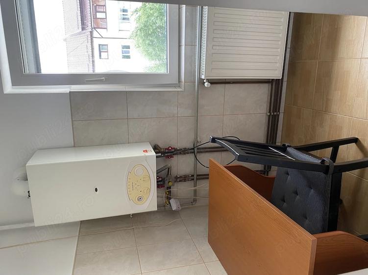 Garsonieră decomandată în Central