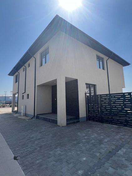 Casă cu 3 camere în Barieră