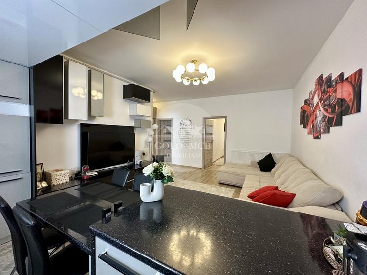 Apartament cu 3 camere semidecomandat, mobilat în Dudu