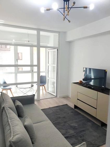 Apartament cu 2 camere semidecomandat în Lunca Cetățuii