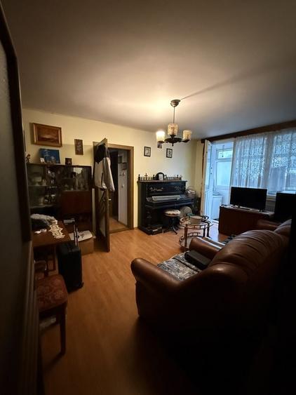 Apartament cu 2 camere nedecomandat în Central