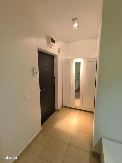 Apartament cu 2 camere semidecomandat în Mărăști