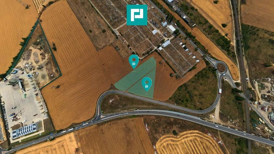 Teren agricol extravilan de 8947 mp, în Nord
