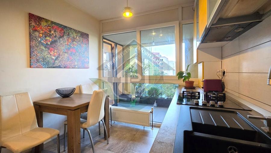 Apartament cu 2 camere decomandat în Noua