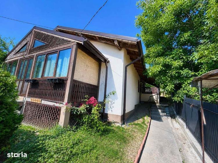 Uricani Iasi Doua Case in Una 108mp Ideala 2 Familii, 1330 mp teren - 16