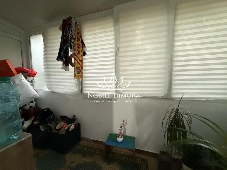 Apartament cu 3 camere decomandat în Bucovina