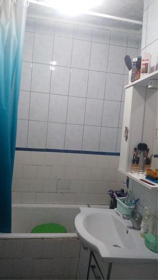 Apartament cu 2 camere decomandat în Florești