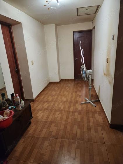 Casă cu 4 camere cu Teren 2000 Mp în Săhăteni