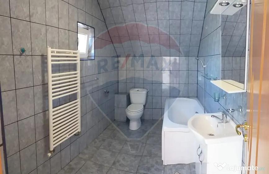 Casa cu mansarda cu 5 camere de vanzare in zona metr... - 10