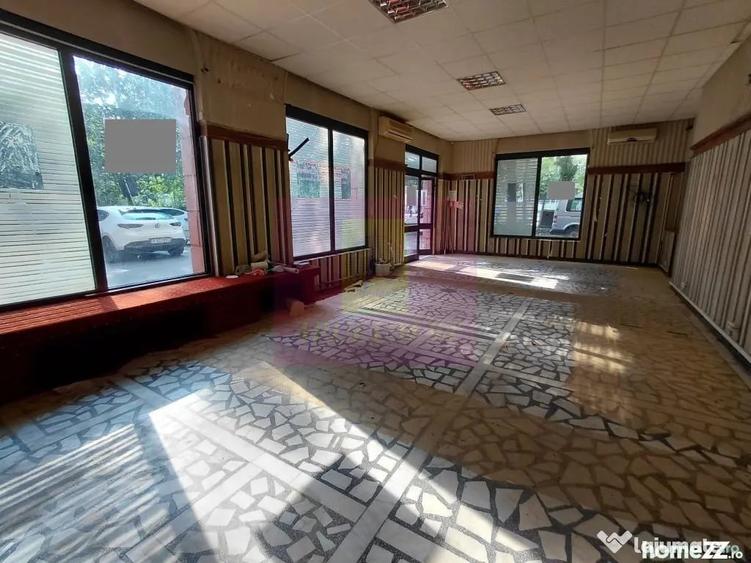 Spațiu comercial, de 105 mp, în Basarabia
