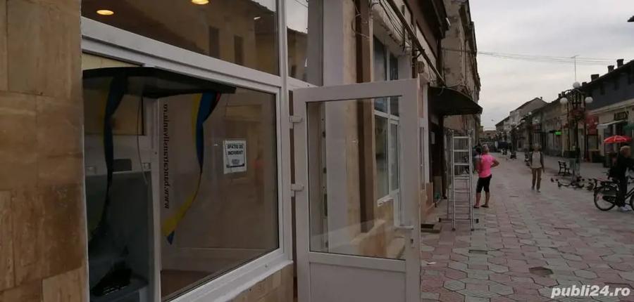 Spațiu comercial, de 25 mp, în Ultracentral