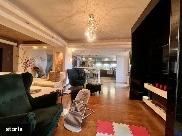 Apartament cu 4 camere în Băneasa