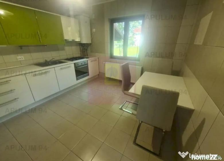Casă cu 7 camere cu Teren 950 Mp în Liceul Militar