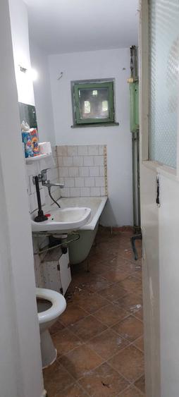 Apartament cu 2 camere nedecomandat în Central