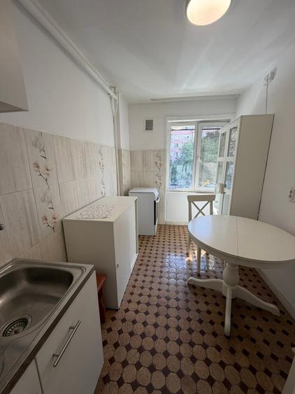 Apartament cu 2 camere semidecomandat în Ștefan cel Mare