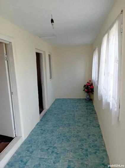 Casă cu 3 camere cu Teren 855 Mp în Central