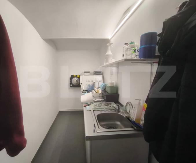 Spațiu comercial, de 62 mp, în Bariera Vâlcii