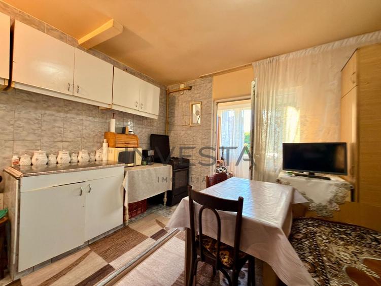 Apartament cu 2 camere decomandat, mobilat în Plopilor
