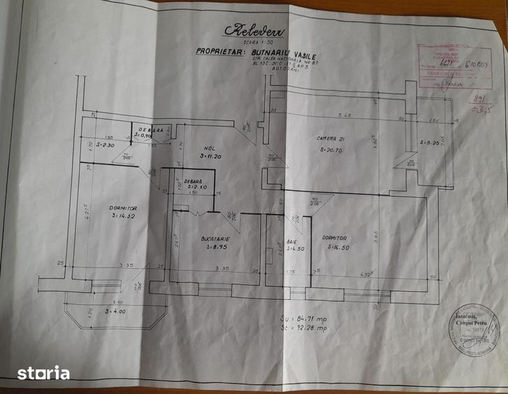 Apartament cu 3 camere decomandat în Exterior Vest