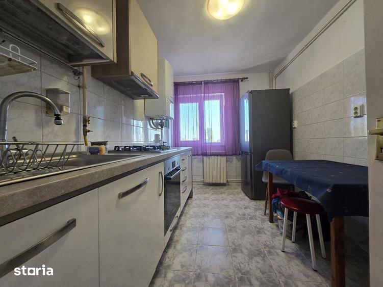 Apartament 3 camere luminos si spatios zona ICIL - 2