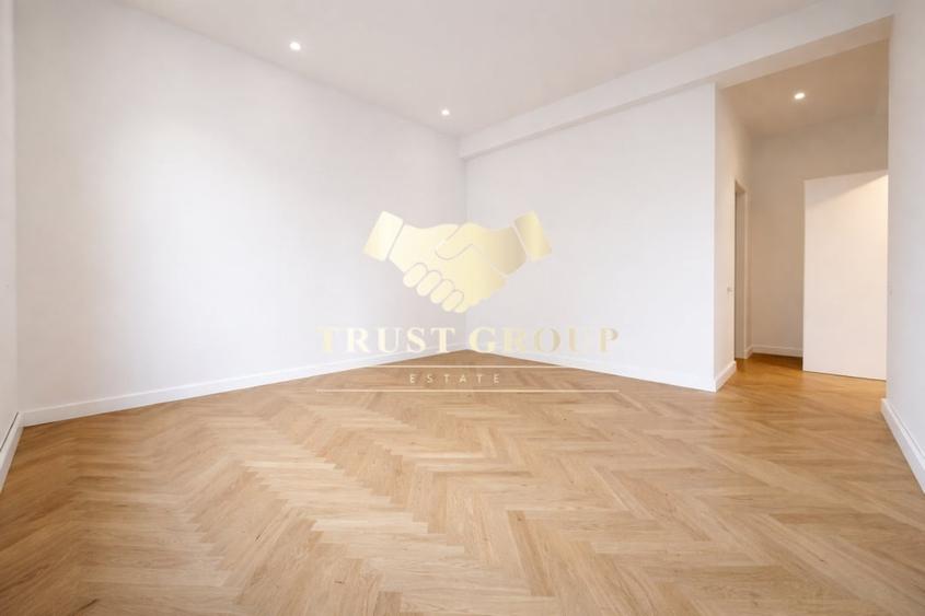 Apartament cu 4 camere decomandat, mobilat în Ultracentral