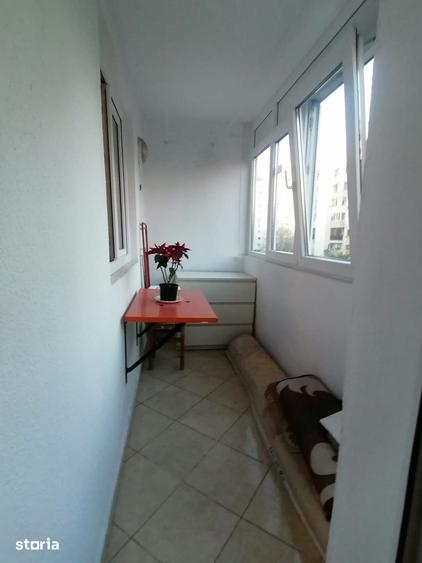 Apartament cu 2 camere decomandat în Obor