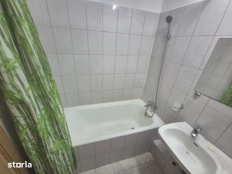 Drumul Sarii Liceul Ion Barbu 13 Septembrie garsoniera cu balcon - 9