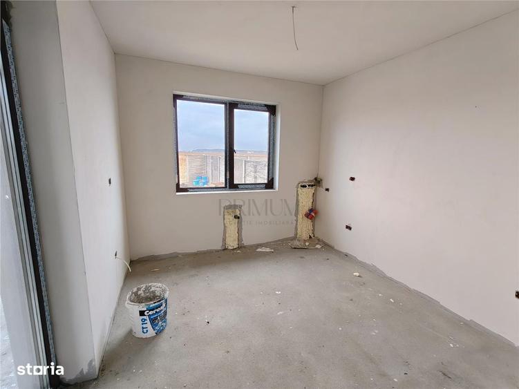 Casă cu 4 camere în Moșnița Nouă