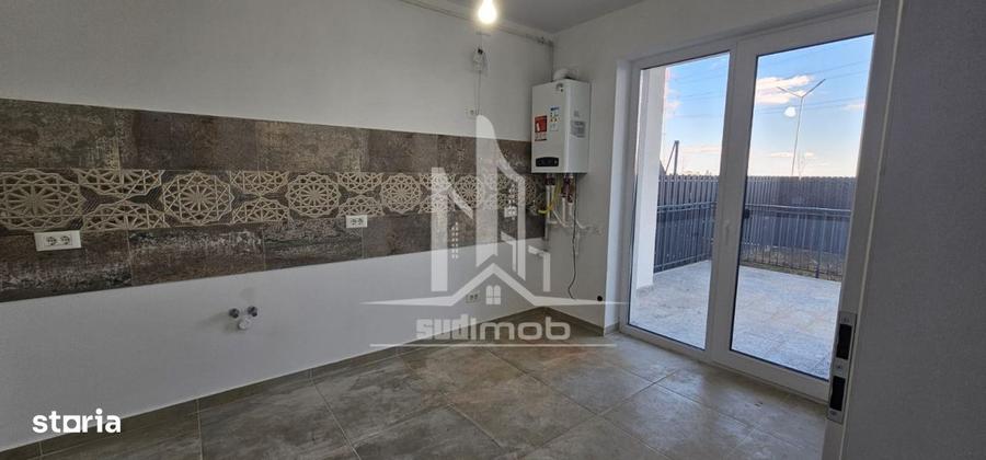 Apartament 2 camere cu curte de 85 mp in complexul Green Garden. - 8