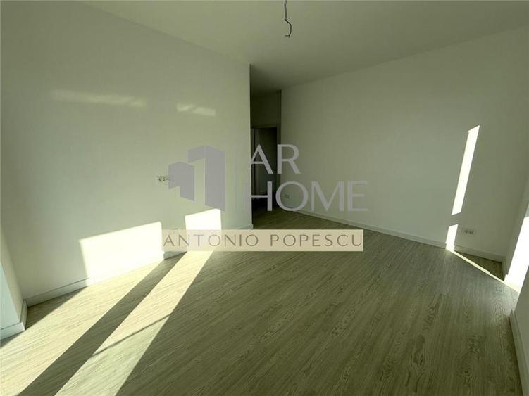 Apartament cu 3 camere decomandat în Albert
