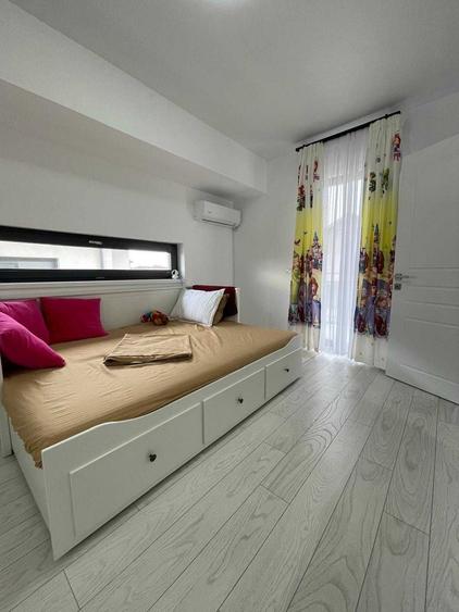 Casă cu 3 camere cu Teren 236 Mp în Berceni