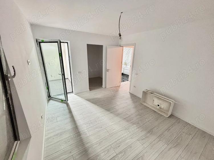 Casă cu 3 camere cu Teren 100 Mp în Central