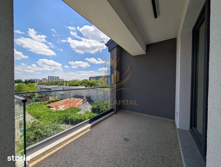 Apartament cu 3 camere decomandat în Băneasa